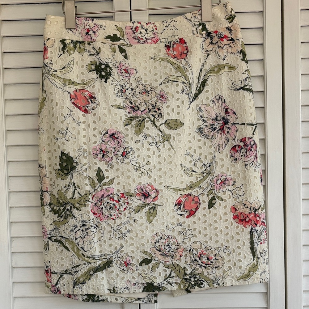 Floral Eyelet Lace Pencil Skirt Ann Taylor